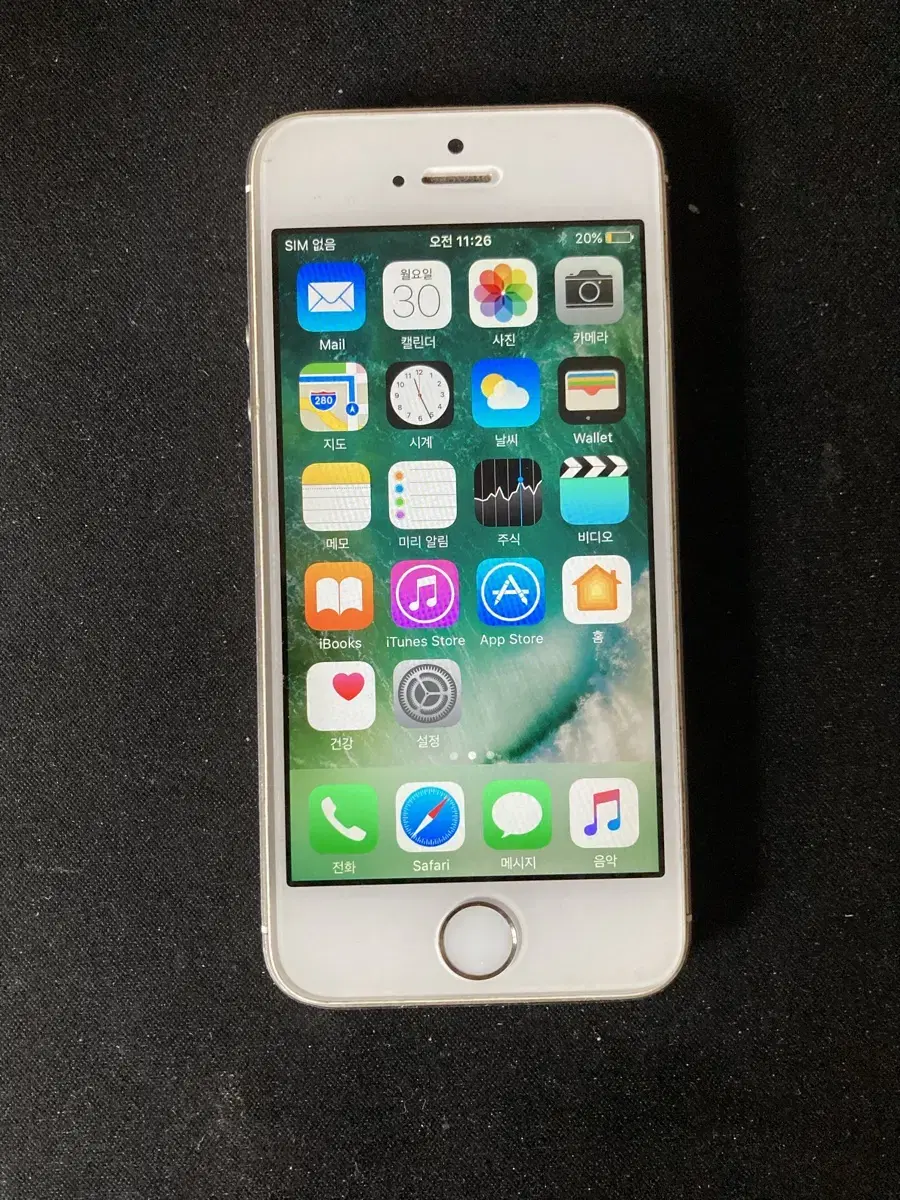 iPhone5s 16GB  Gold  50034