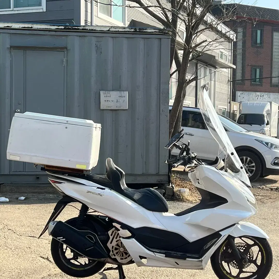 pcx125 21년식 저렴하게 판매합니다