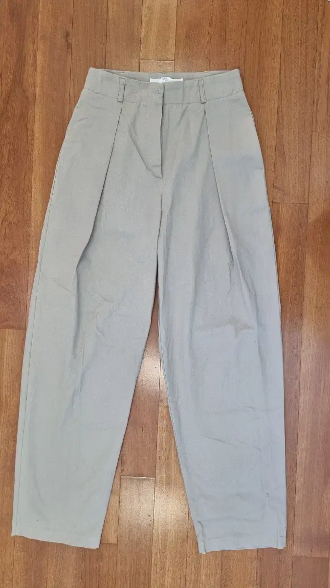 Beige cotton pants