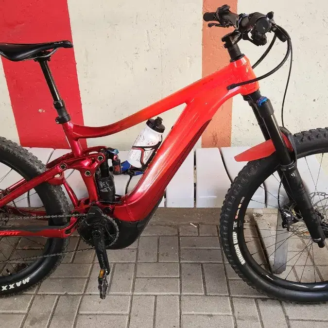 자이언트 풀샥 전기자전거 mtb