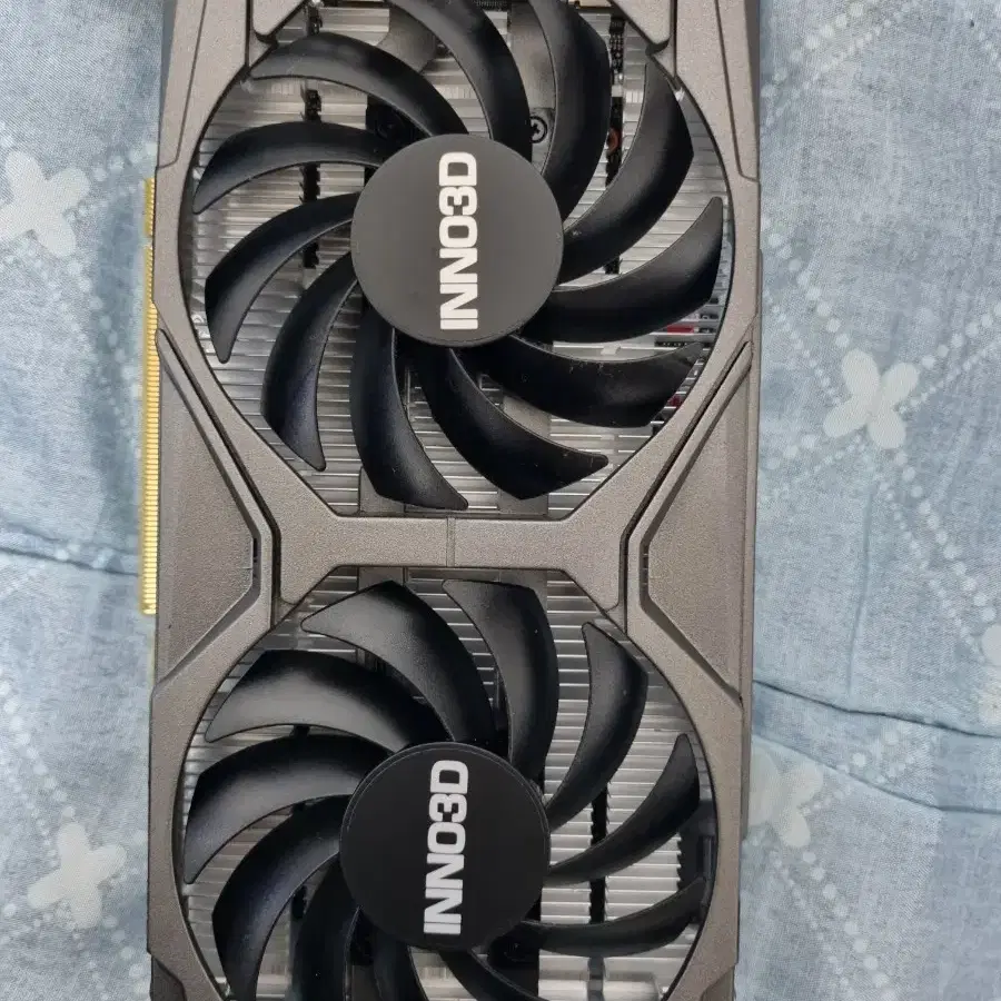 그래픽카드 GTX1650 판매해요