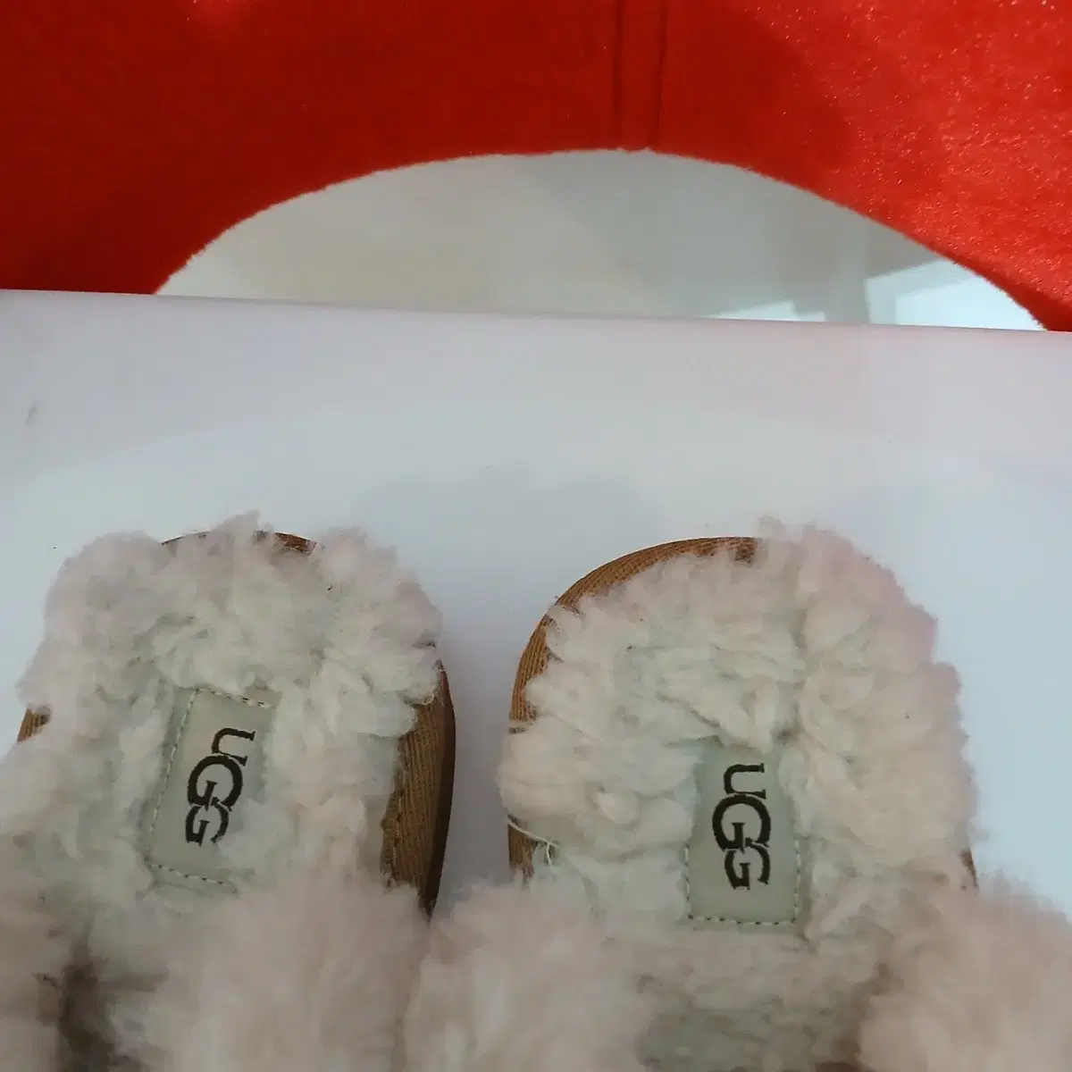 UGG 어그 양털 슬리퍼 195