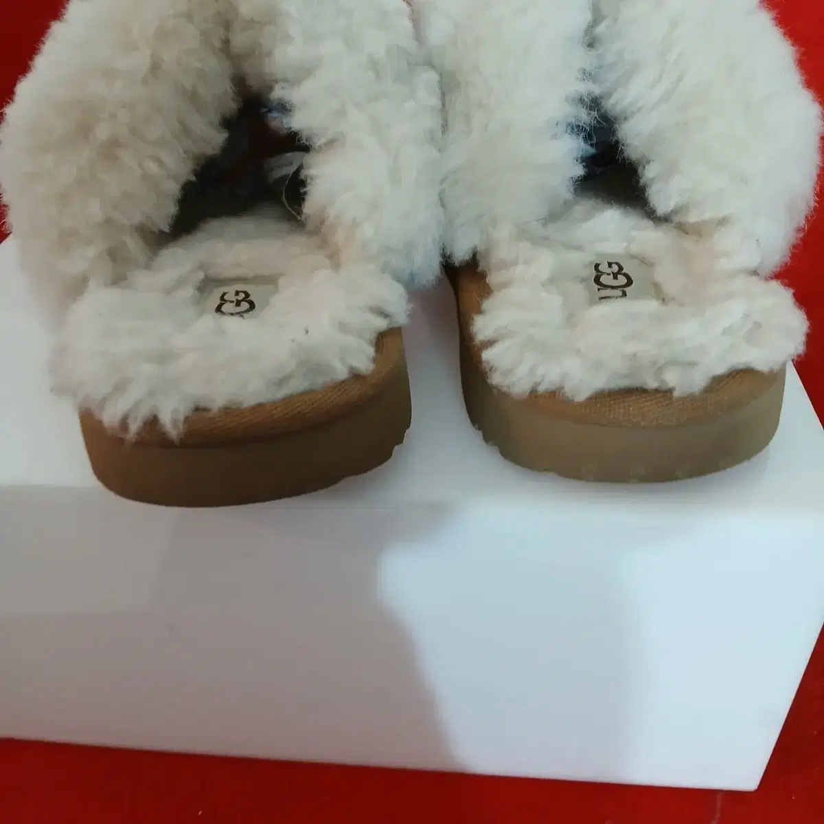 UGG 어그 양털 슬리퍼 195