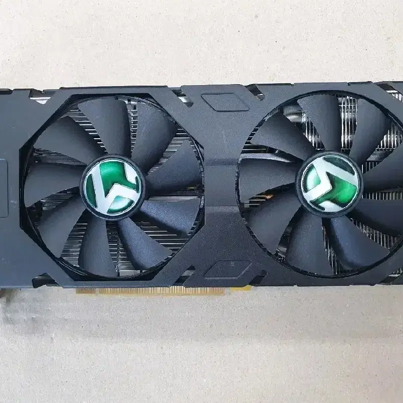 RX580 4GB 싸게 처분합니다 (택포)