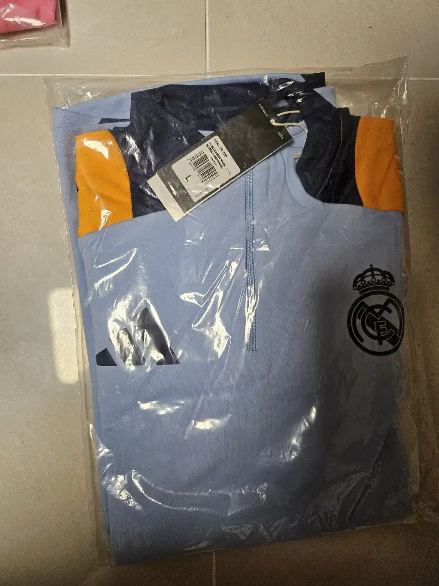 [Unsealed Final Price] Man U, Real Madrid, Arsenal 2024/25 Season Training Shirt