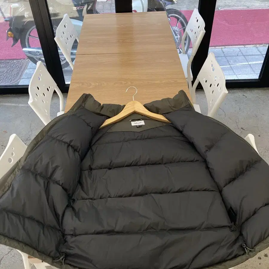 난가 NANGA AURORA STAND COLLAR DOWN JACKET