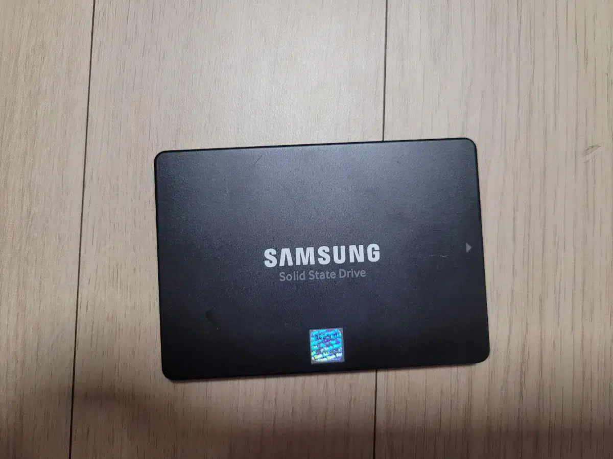 ssd 500g 판매합니다.