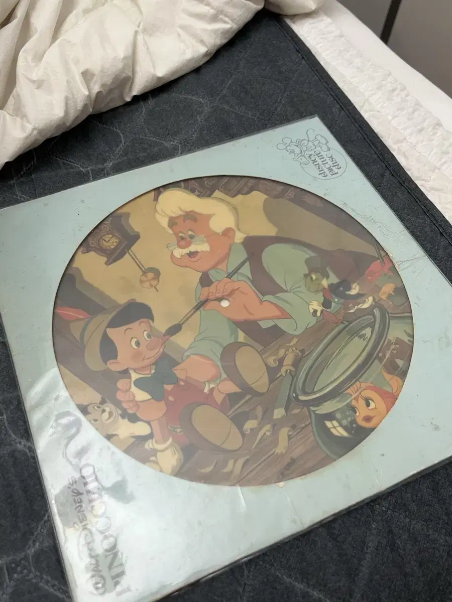 Disney LP (Pinocchio B, Cinderella, Pinocchio A, Peter Pan unsealed)