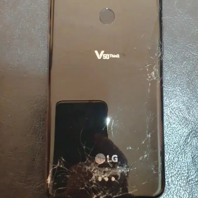 LG V50