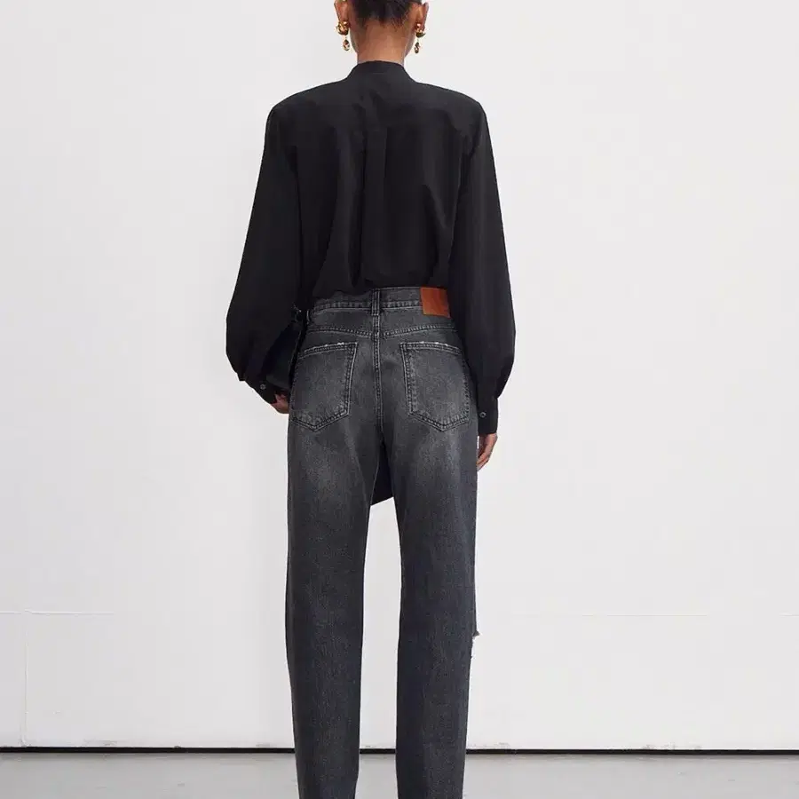 렉토/ WOMENS DESTROYED LOOSE FIT DENIM