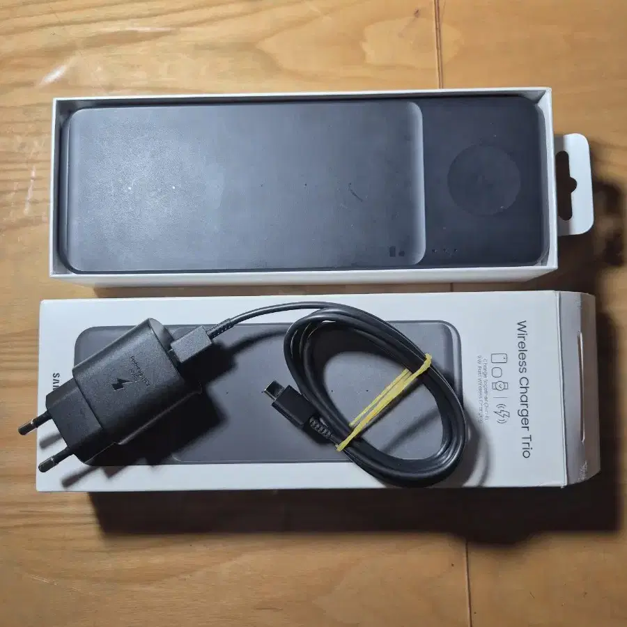 삼성 wireless charger Trio풀박스 4만5천