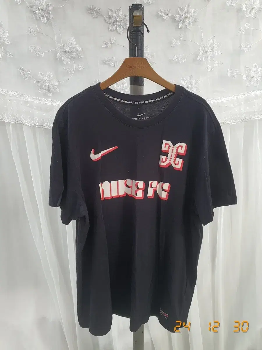 Nike Short Sleeve XL Black