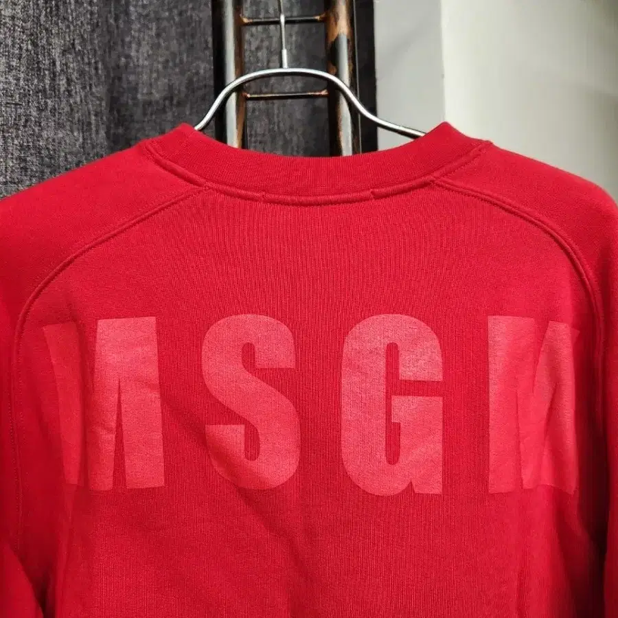 MSGM(정품55(여성)맨투맨티