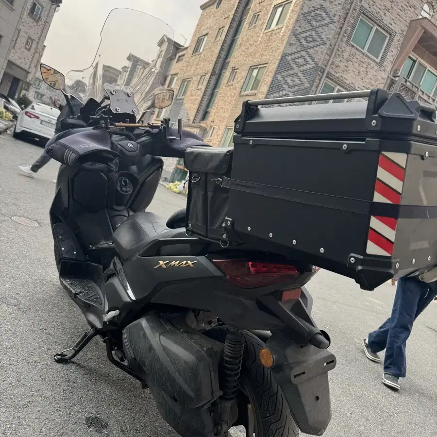 Xmax300 23년식 배달 풀튜닝 22000km 포르자350