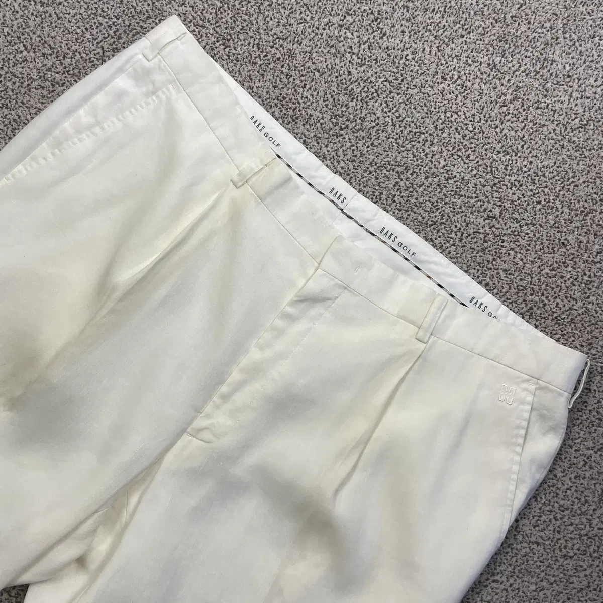 Daks Golf White Linen Pants 100 .241229