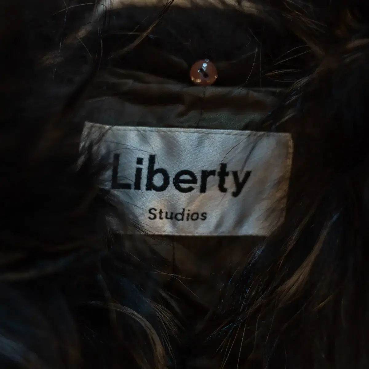 [여성]Liberty studios 블랙오리털패딩 90사이즈