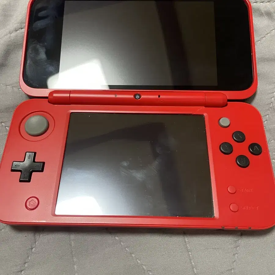 닌텐도2ds xl 포켓몬스터볼 에디션