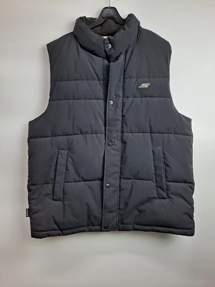 (105) Skechers Padded Vest