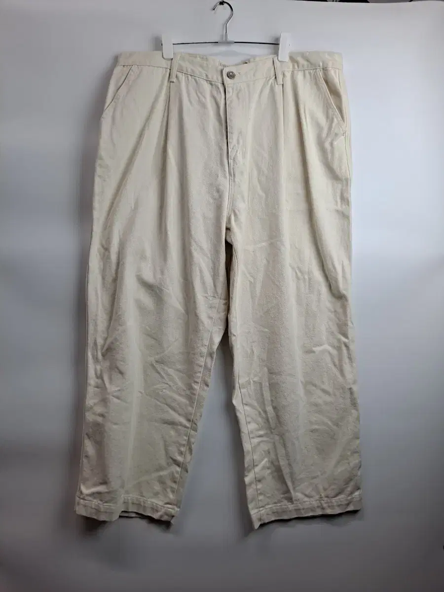 (40) Ruggedhouse Patch One-Tuck Balloon Pants *New