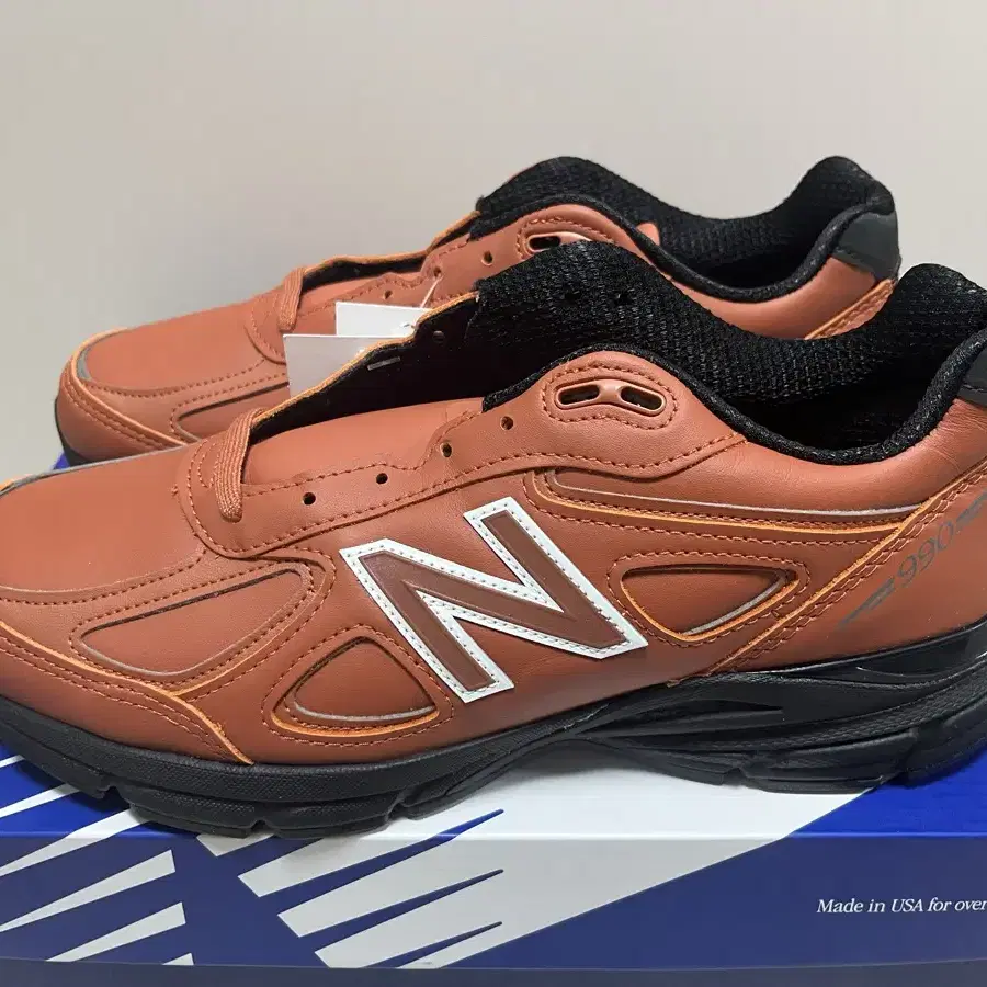 990v4 마호가니블랙 270