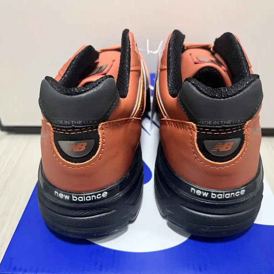 990v4 마호가니블랙 270