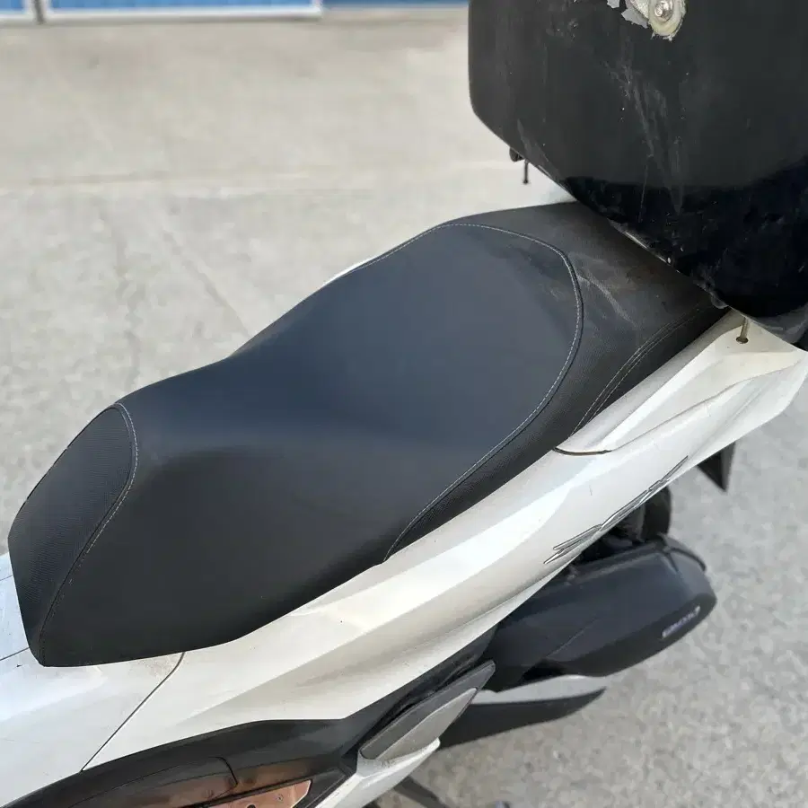 PCX125 ABS 21년 8만km 급처 때립니다