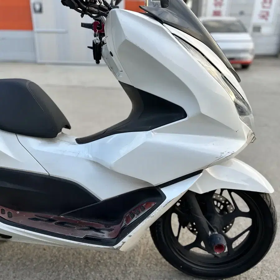 PCX125 ABS 21년 8만km 급처 때립니다