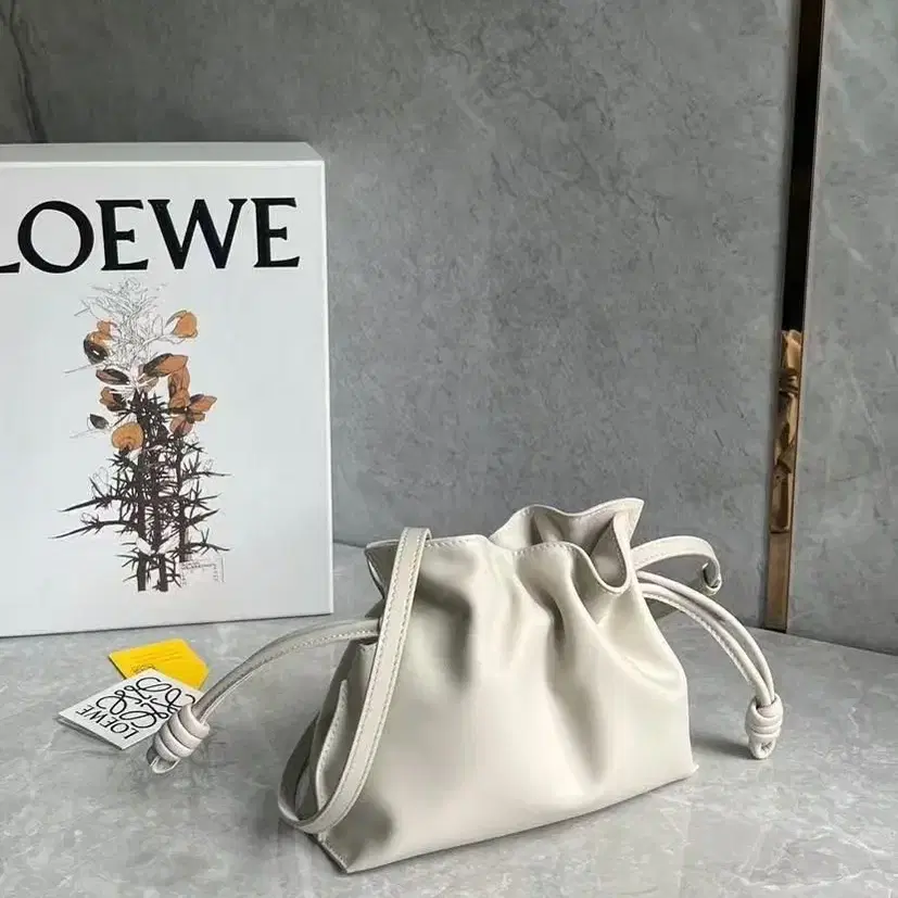 CHRISTIAN LOEWE스트랩 토트 숄더백23.9*18*9cm