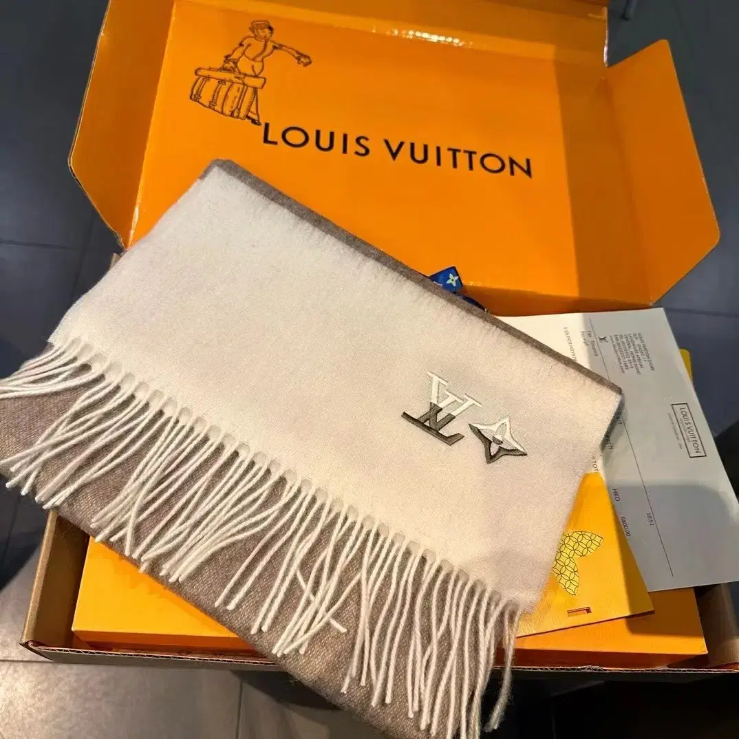 Louis Vuitton루이 뷔 통 스카프