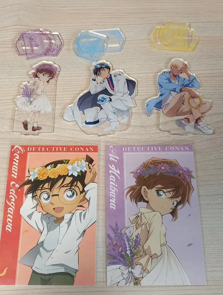 Detective Conan Flow in the Wind acrylic Stand, Postcard/Figure