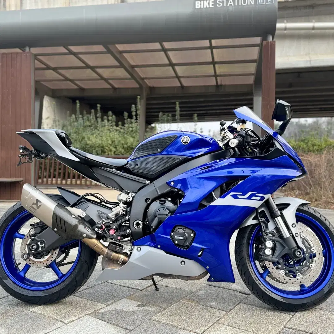 남양주 모토갤러리 yzf r6 2020년식 깔끔한 바이크 판매 합니다.