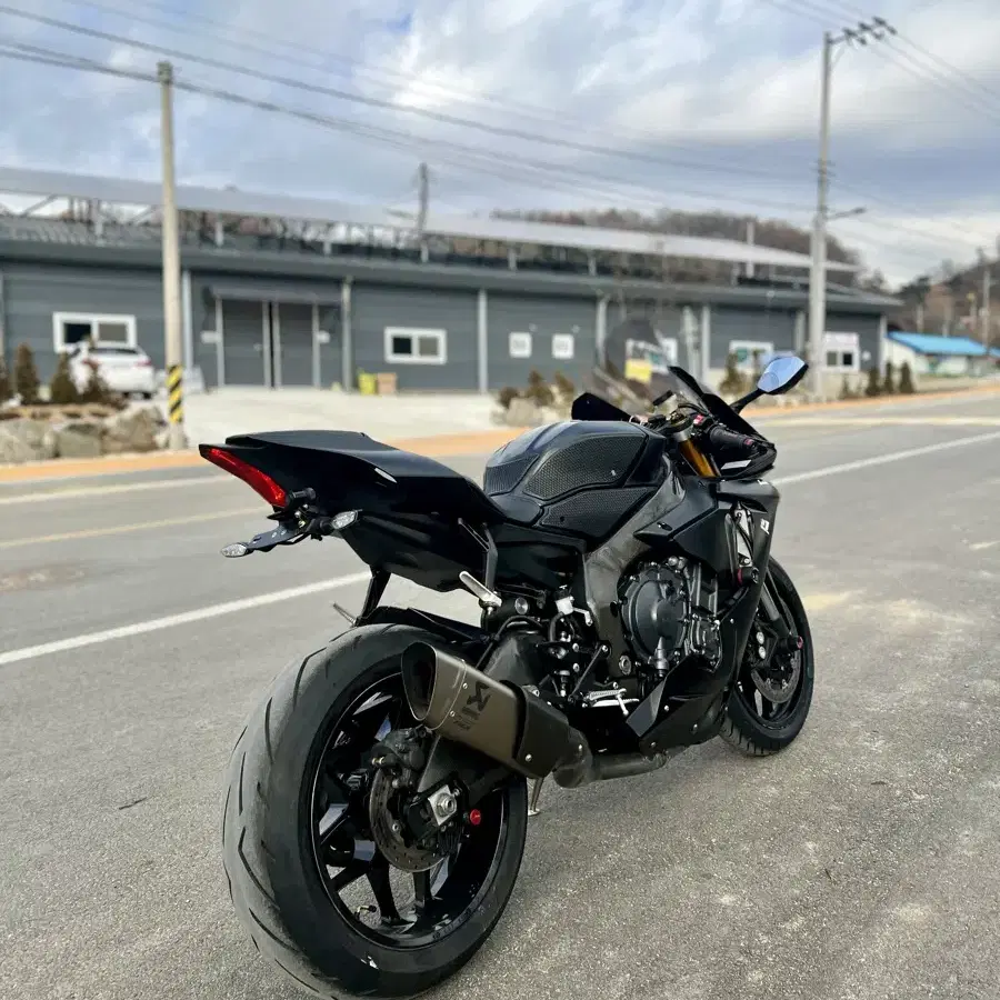 (대차가능) 야마하 YZF R1 19년식 티탄 아크라풀배기 구변완료