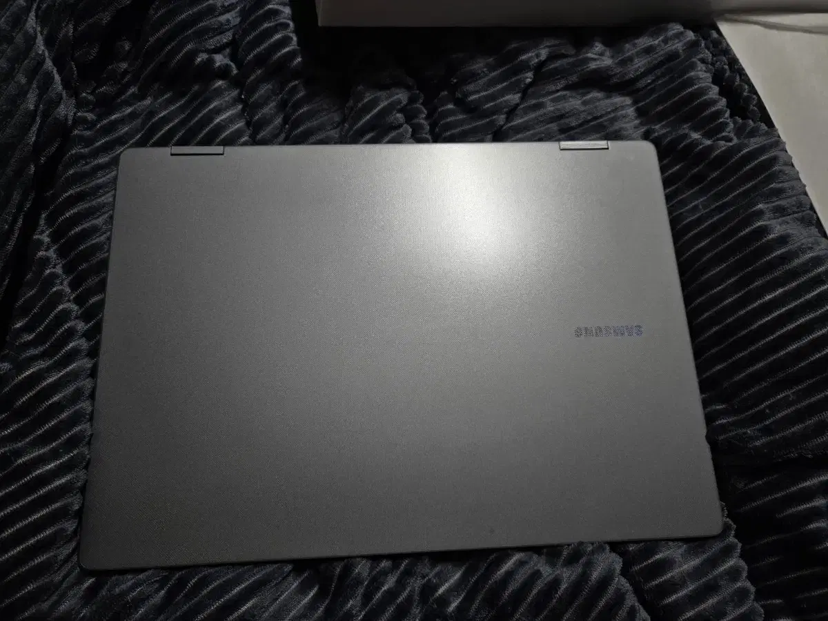 Galaxy Book 5 Pro 360 sells