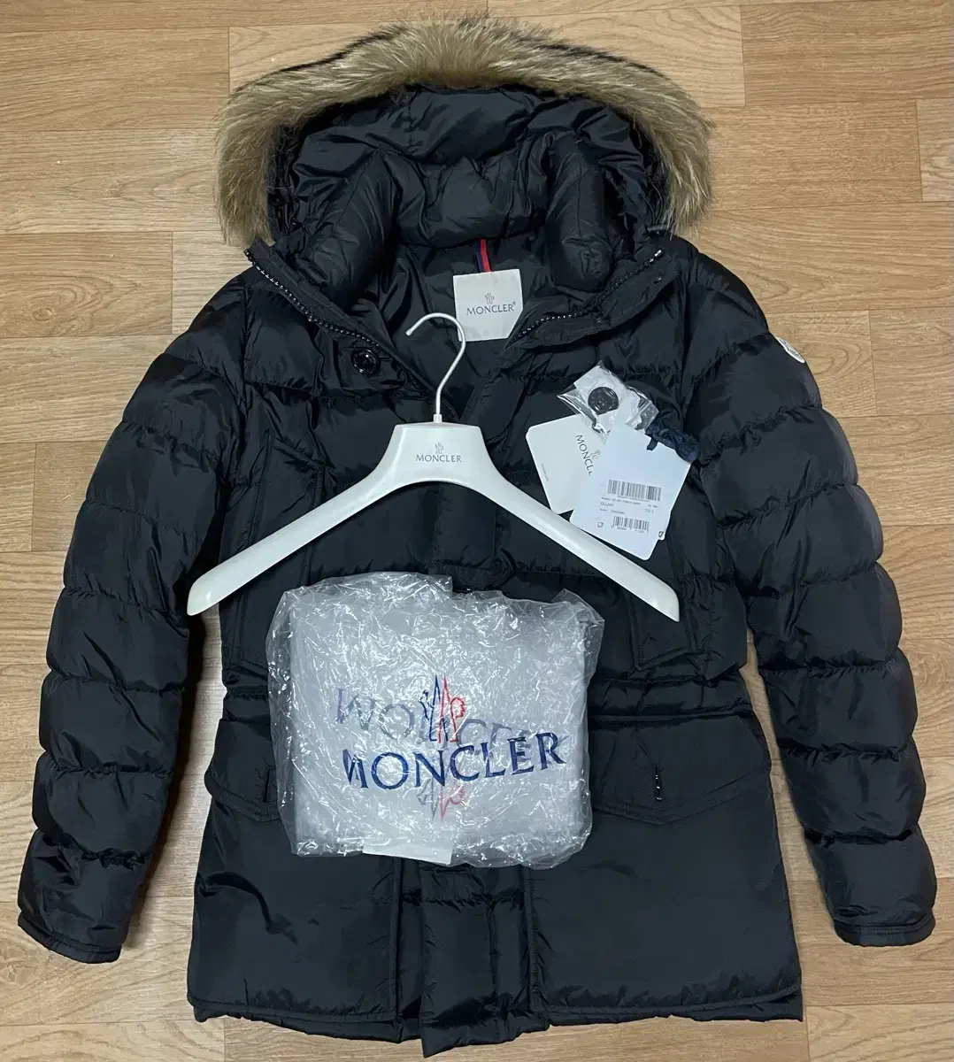 Moncler Clooney Padded Black 1 size