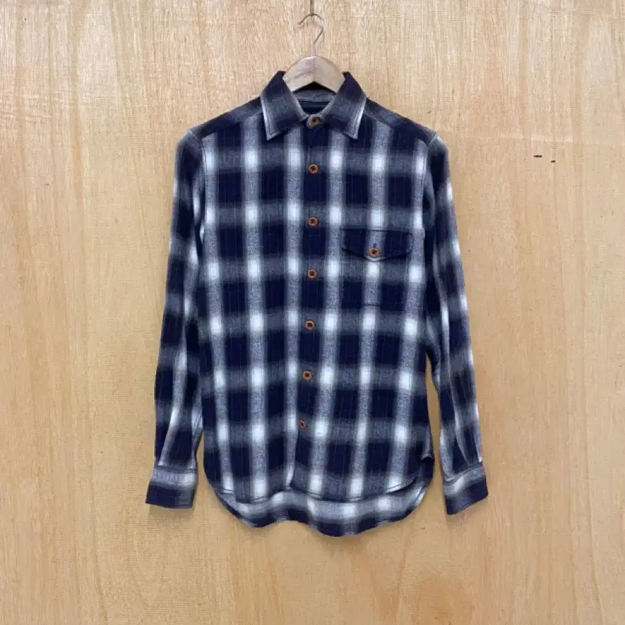 BEAMS x MARTINE GOLDON ombre check shirt