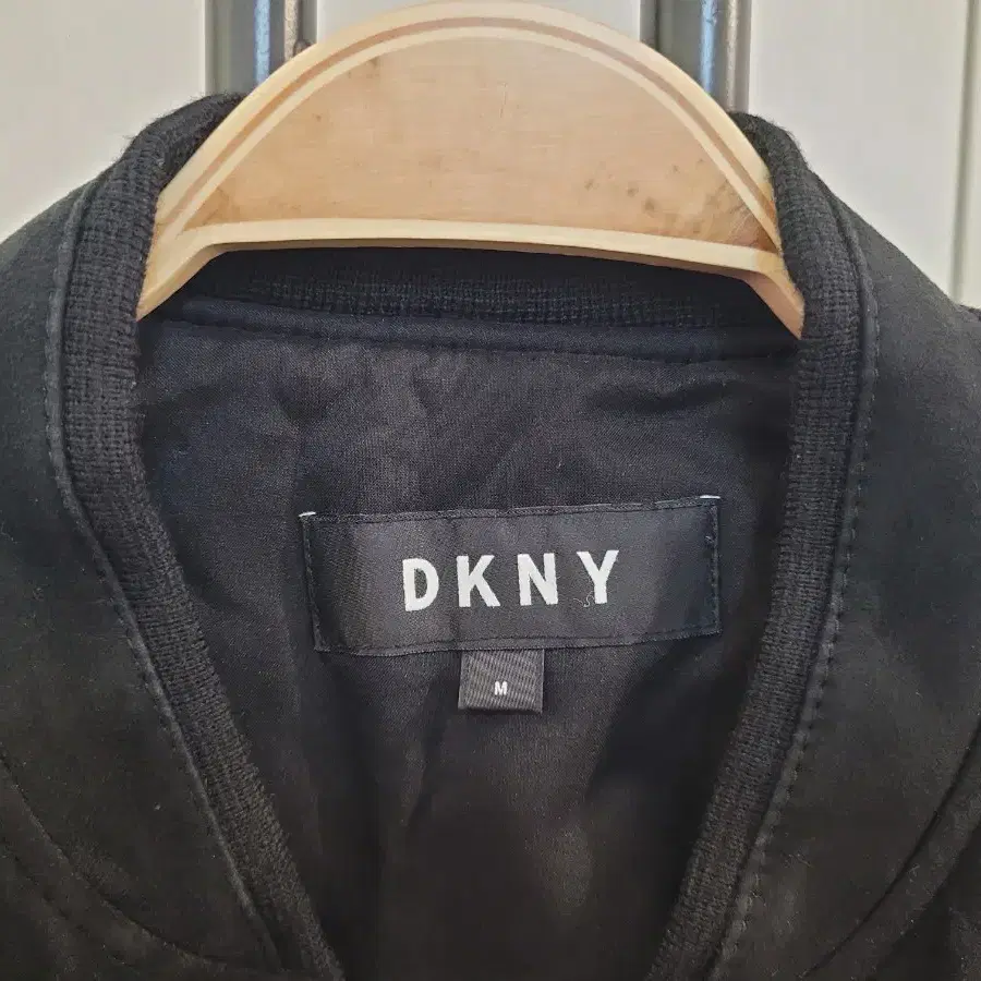 DKNY 양가죽 스웨이드 구스다운 집업 자켓 M사이즈