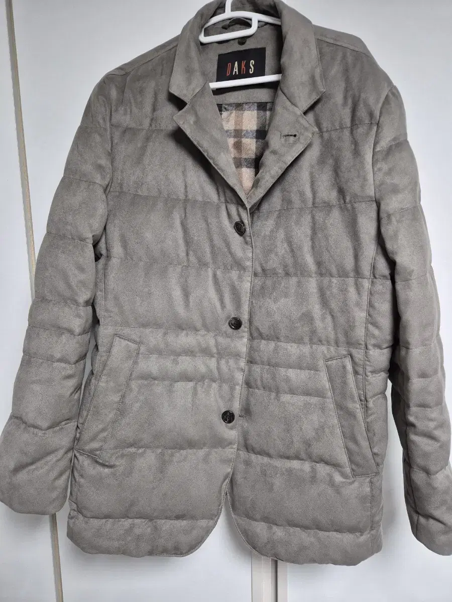 Daks Men's Golden Goose Down Puffer JacketSize 100