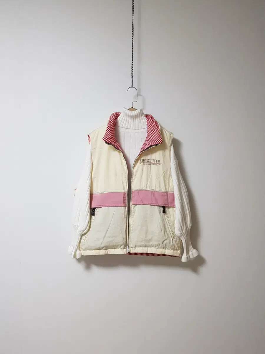 DESCENTE] Descente Reversible Down Puffer Vest (GV