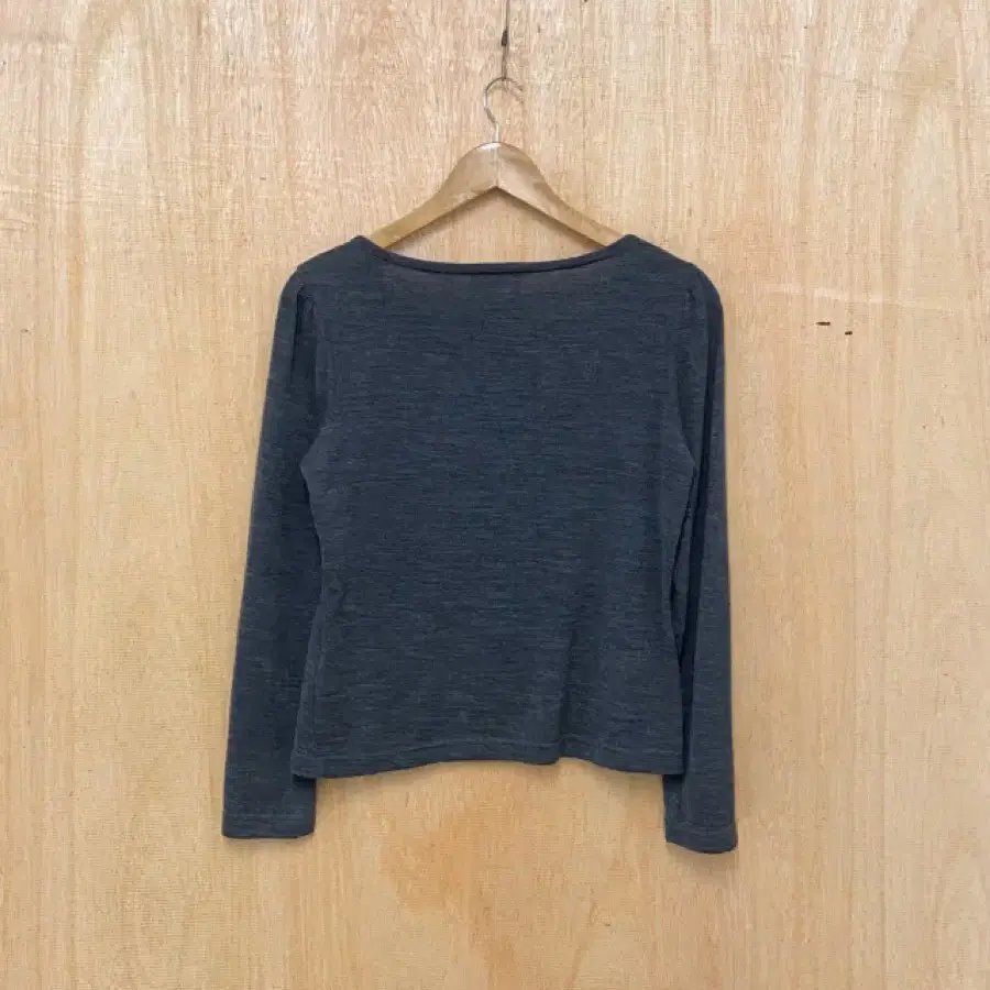 COURREGES square neck knit