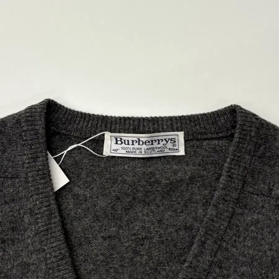 Burberry 버버리 기마로고 그레이 브이넥 램스울 니트