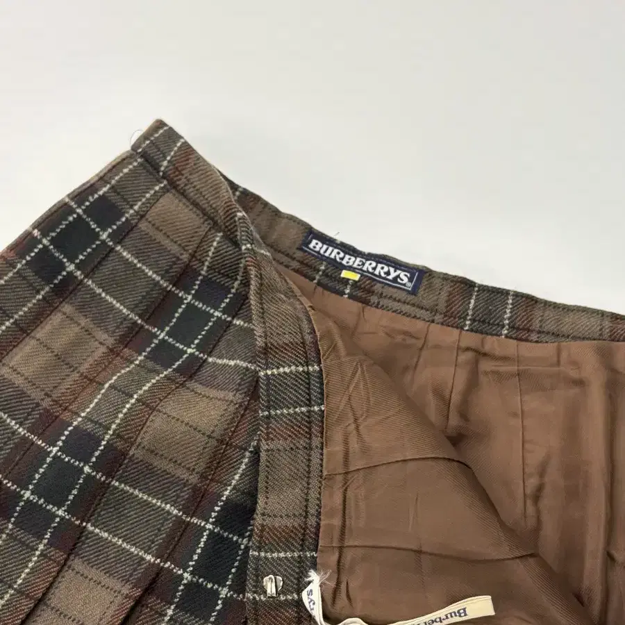 Burberry 버버리 브라운 체크 플리츠 롱 스커트