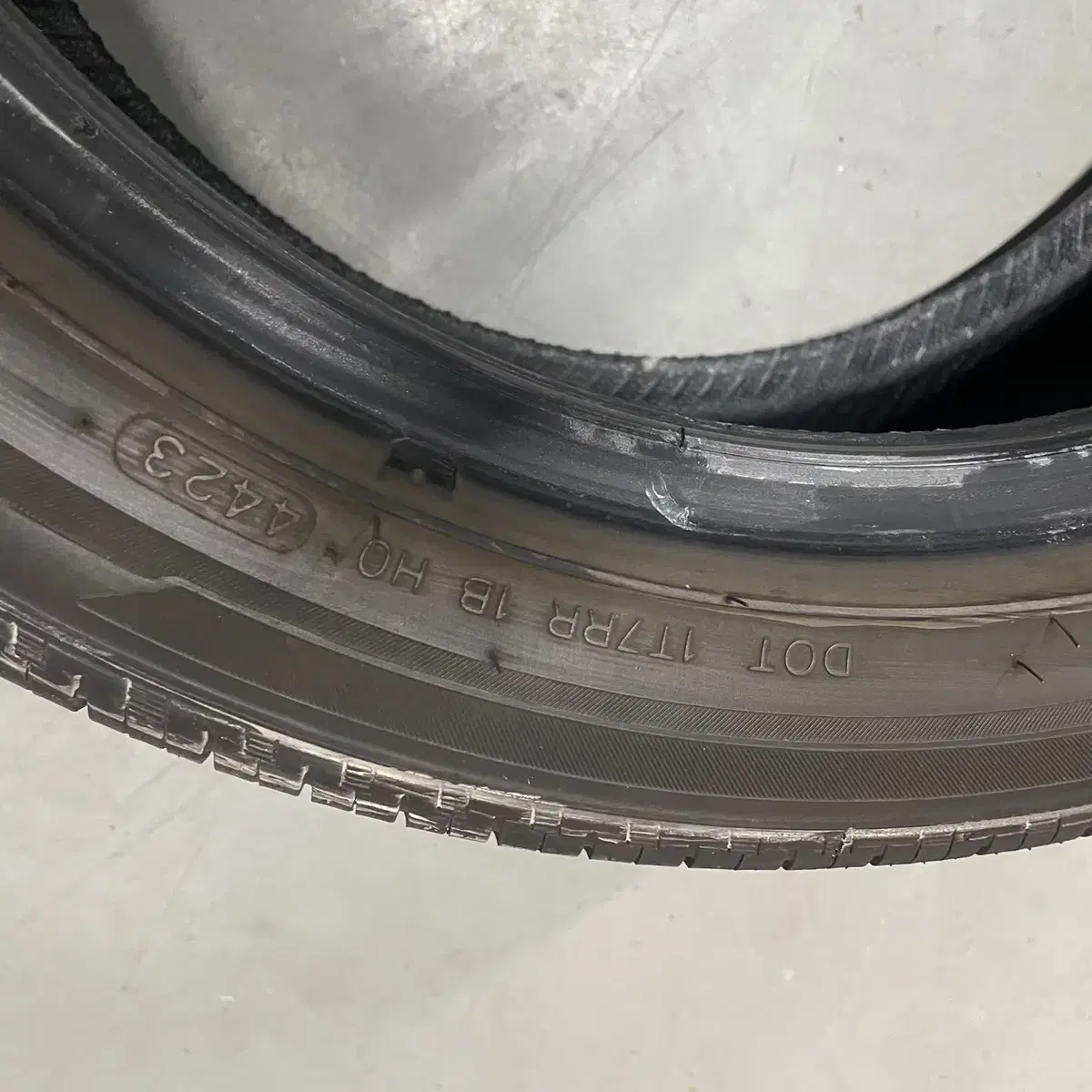 (중고) 225/45R17 HK 키너지GT 중고타이어 당일장착