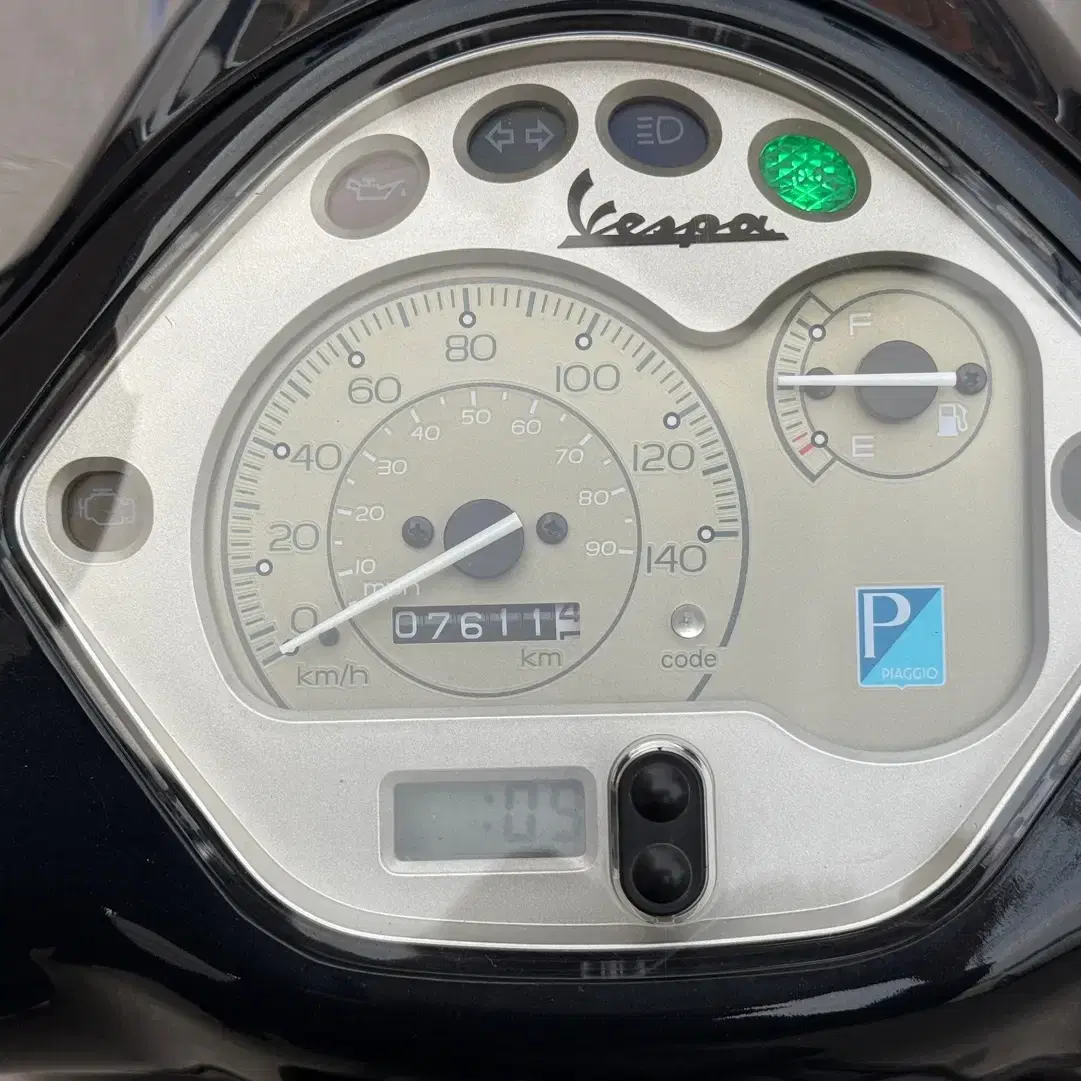 [점검완료]베스파 LX125 20년식 7천KM 블랙 저렴하게 판매합니다!