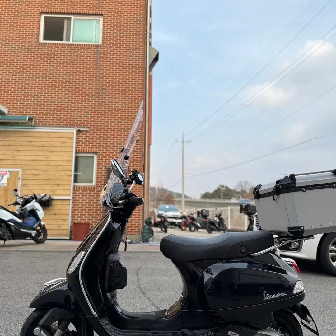 [점검완료]베스파 LX125 20년식 7천KM 블랙 저렴하게 판매합니다!