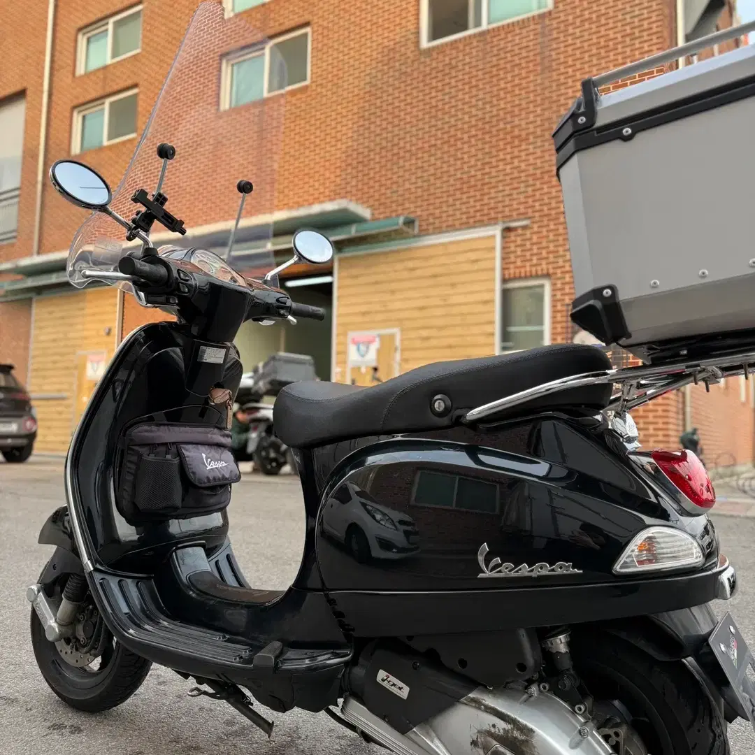 [점검완료]베스파 LX125 20년식 7천KM 블랙 저렴하게 판매합니다!