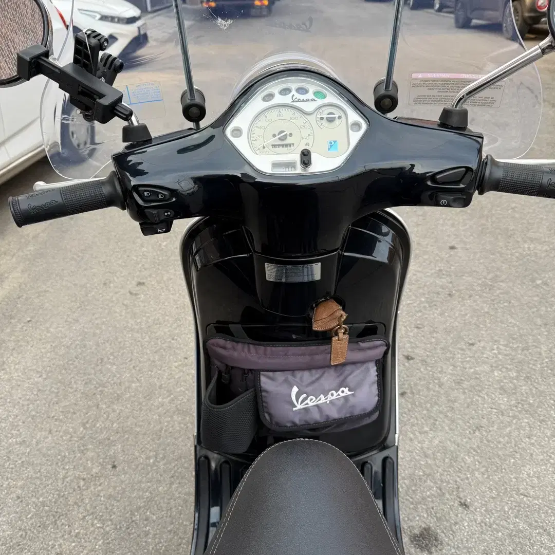 [점검완료]베스파 LX125 20년식 7천KM 블랙 저렴하게 판매합니다!