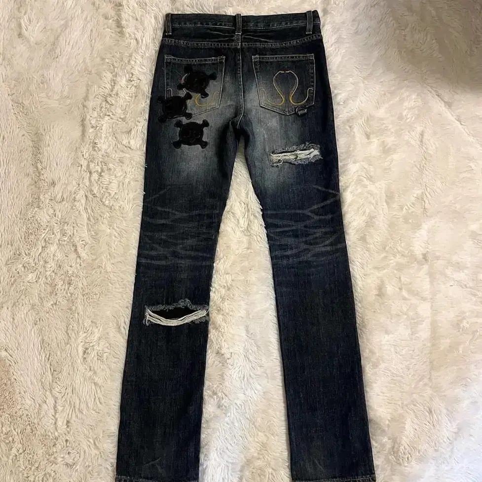 Civarize skull patch jeans