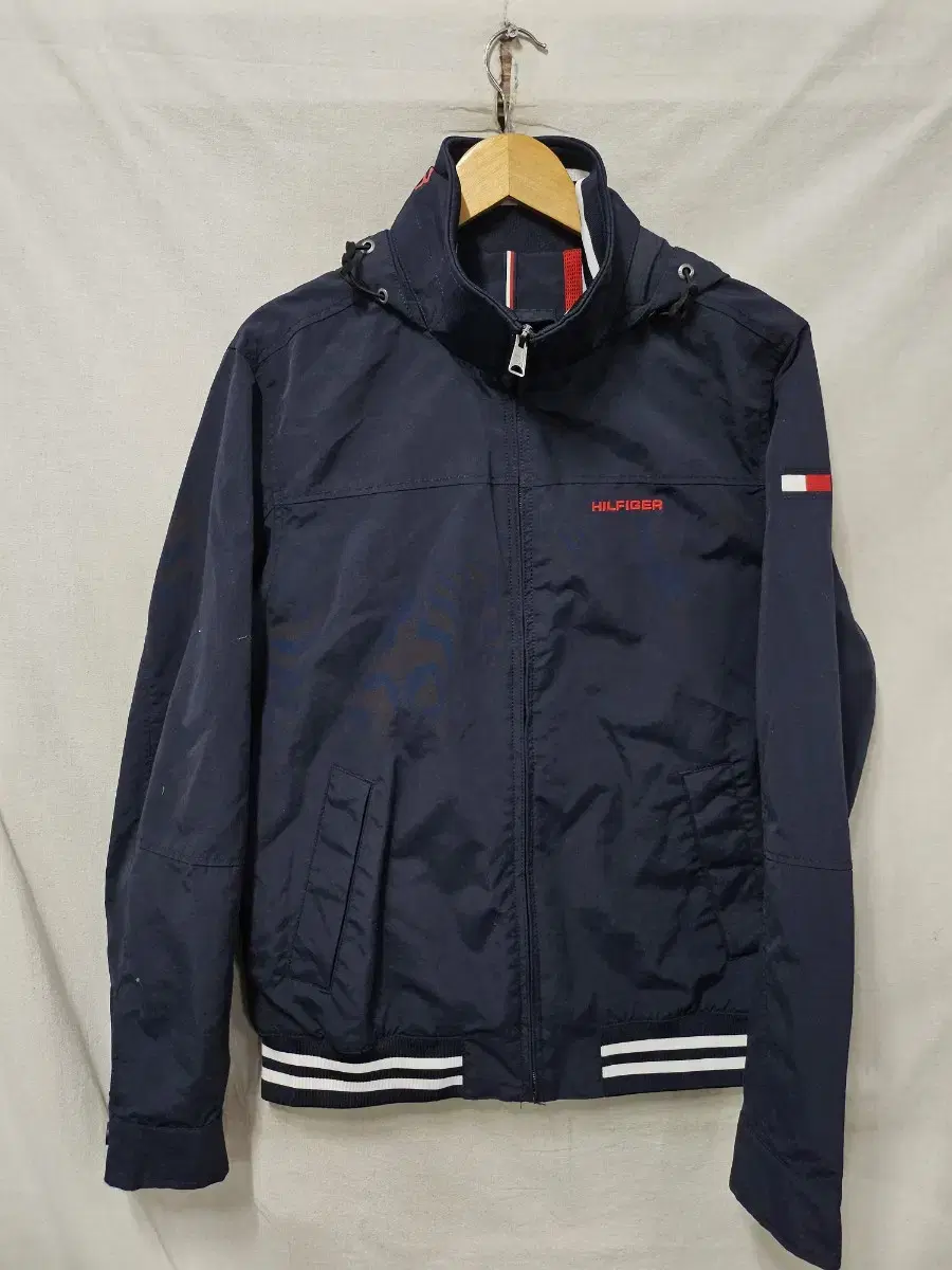 Tommy Hilfiger Windbreaker Jacket 95