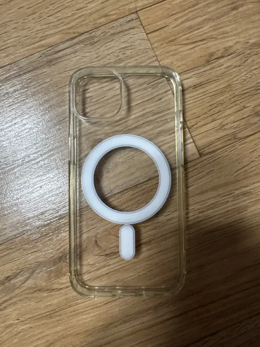 iPhone 13 Transparent MacSafe Case