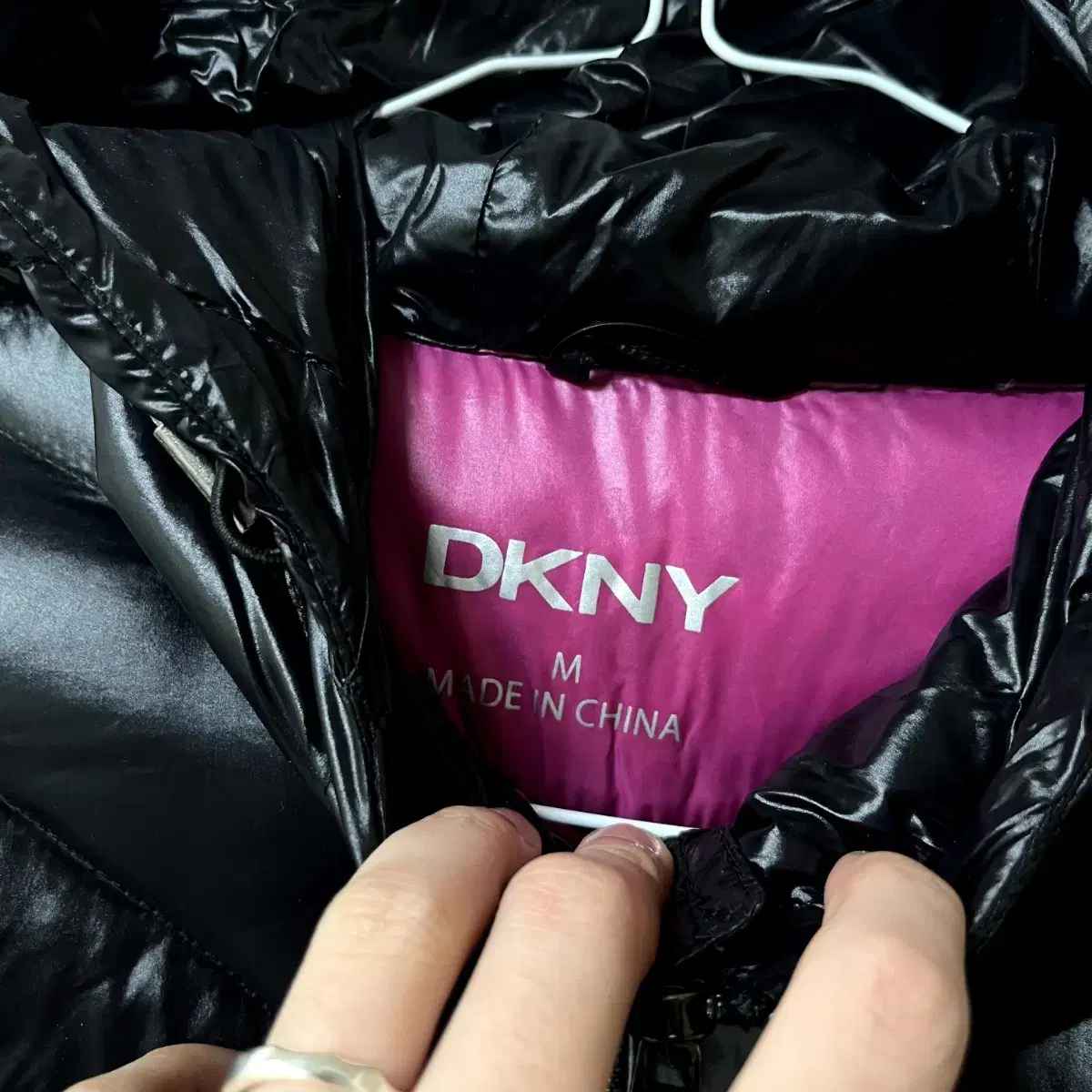 DKNY 후드집업 경량 롱패딩 M/95